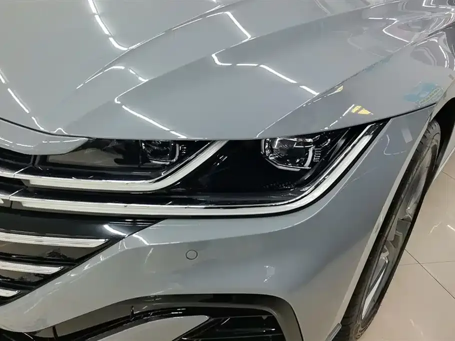 Volkswagen CC 2023 из CN, фото 3