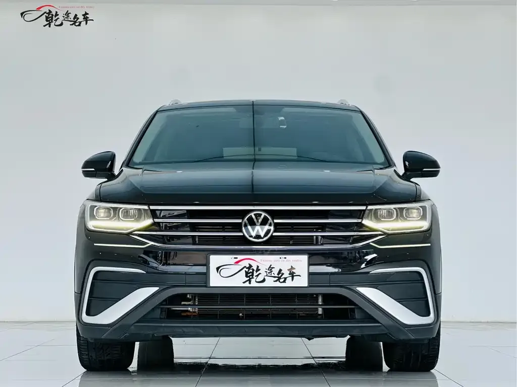 Volkswagen Tiguan L 2022 из CN, фото 2