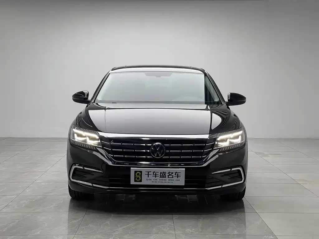 Volkswagen Passat 2021 из CN, фото 2