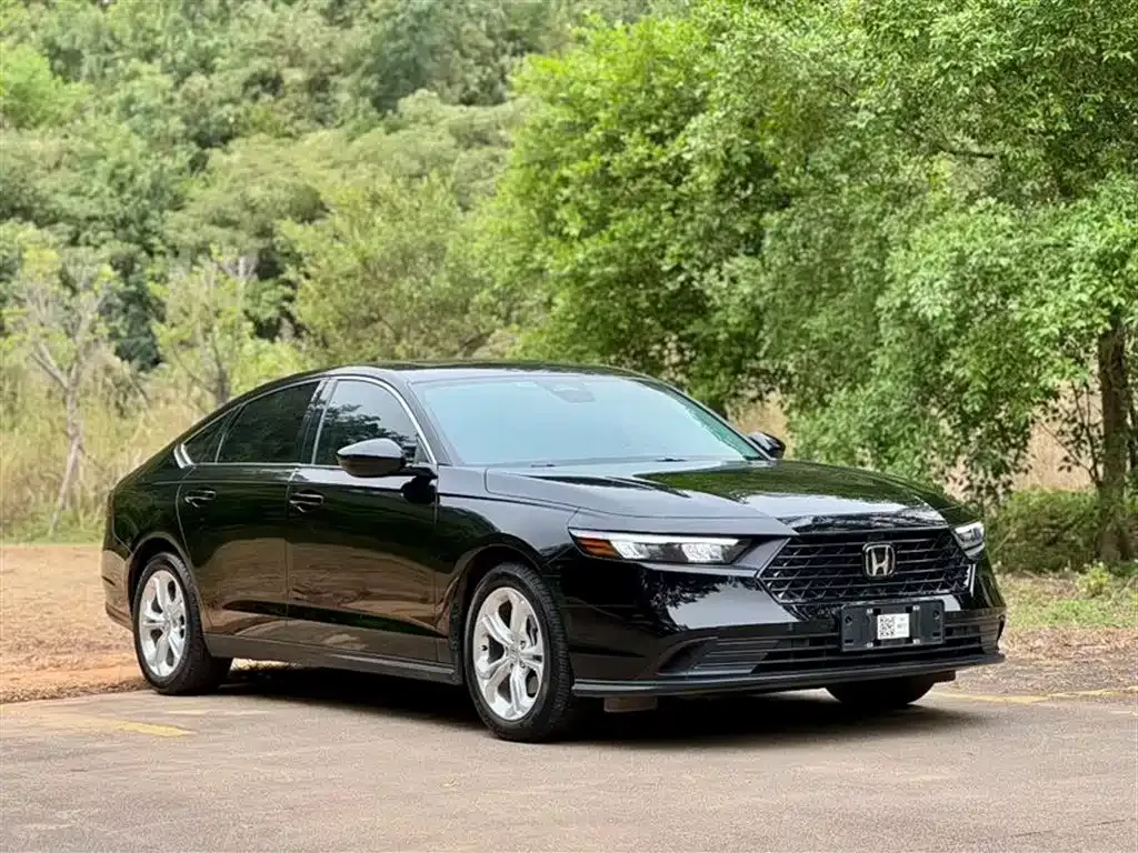 Honda Accord 2024 из CN, фото 3