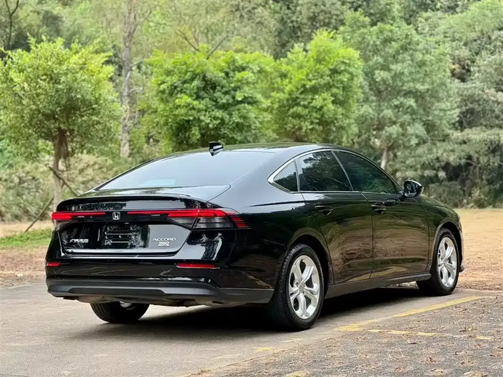 Honda Accord 2024 из CN, фото 6