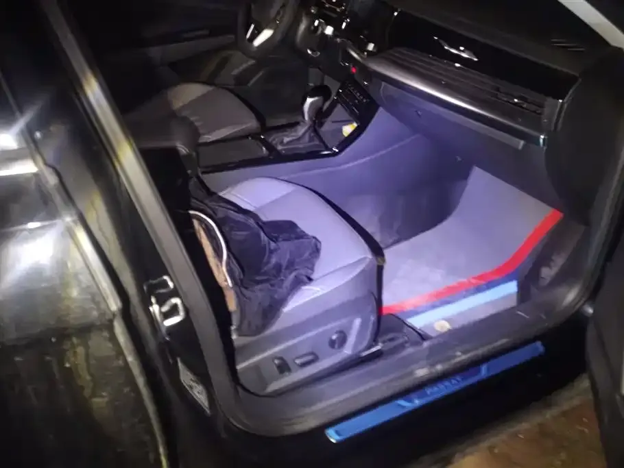 Volkswagen Passat 2025 из CN, фото 8