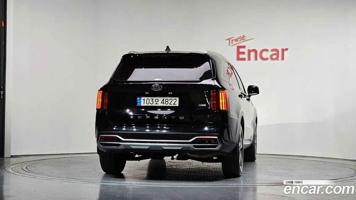Kia Sorento — фото 4