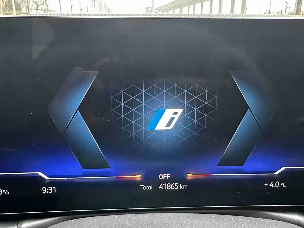 BMW i3 2024 из CN, фото 5