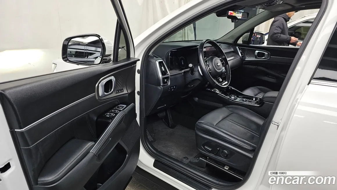 Kia Sorento — фото 6