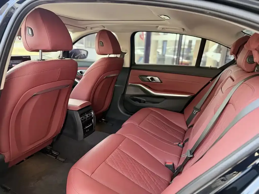 BMW i3 2024 из CN, фото 5