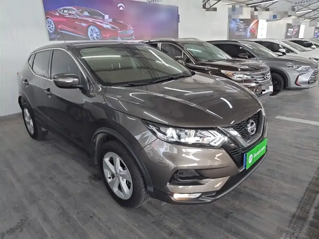 Nissan Qashqai — фото 4