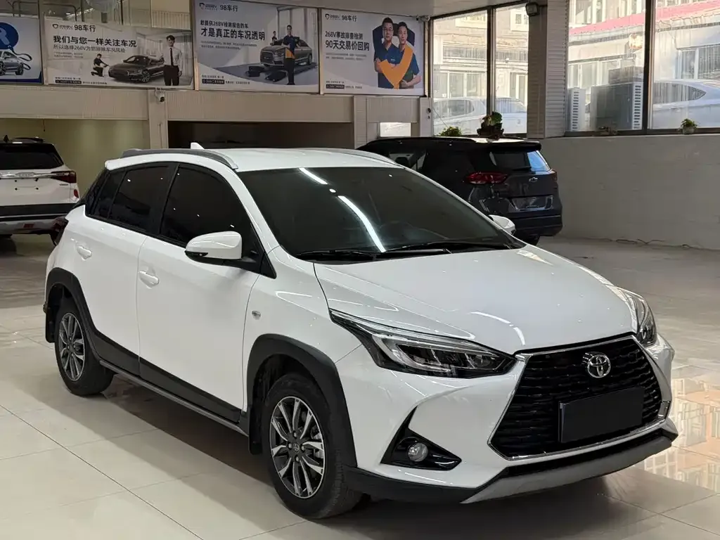 Toyota Yaris L 2023 из CN, фото 3