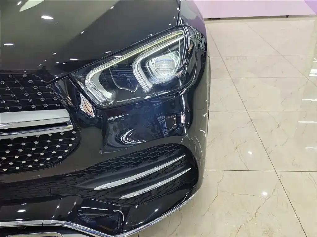 Mercedes-Benz GLE 2023 из CN, фото 2