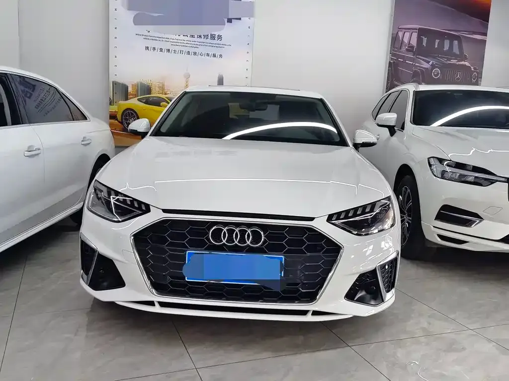 Audi A4L 2024 из CN, фото 8