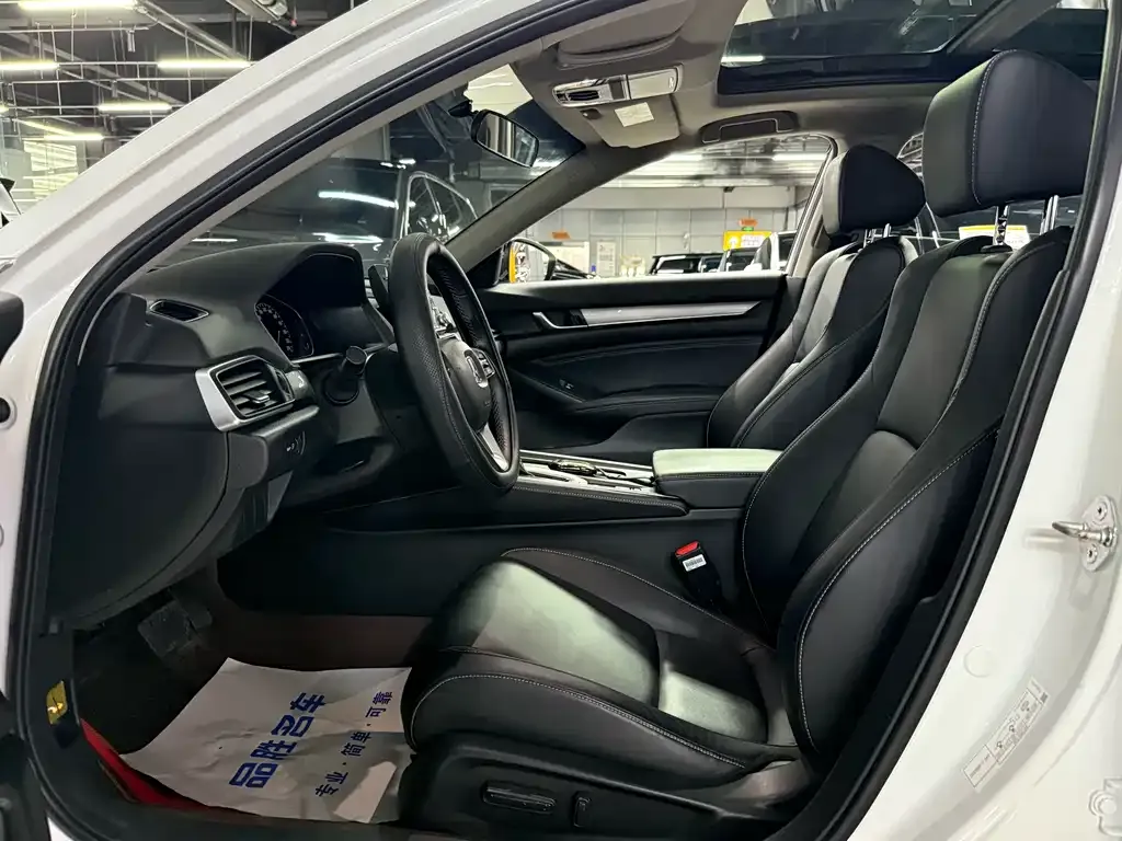 Honda Inspire 2021 из CN, фото 3