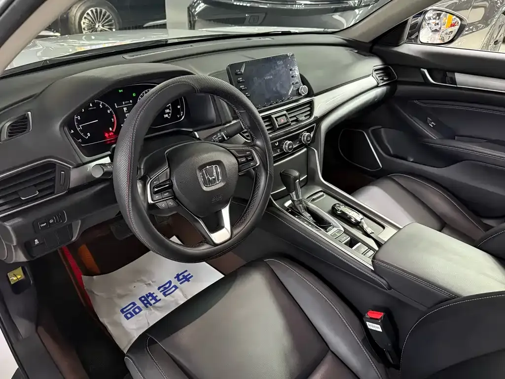 Honda Inspire 2021 из CN, фото 4