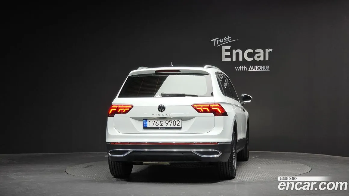 Volkswagen Tiguan — фото 3