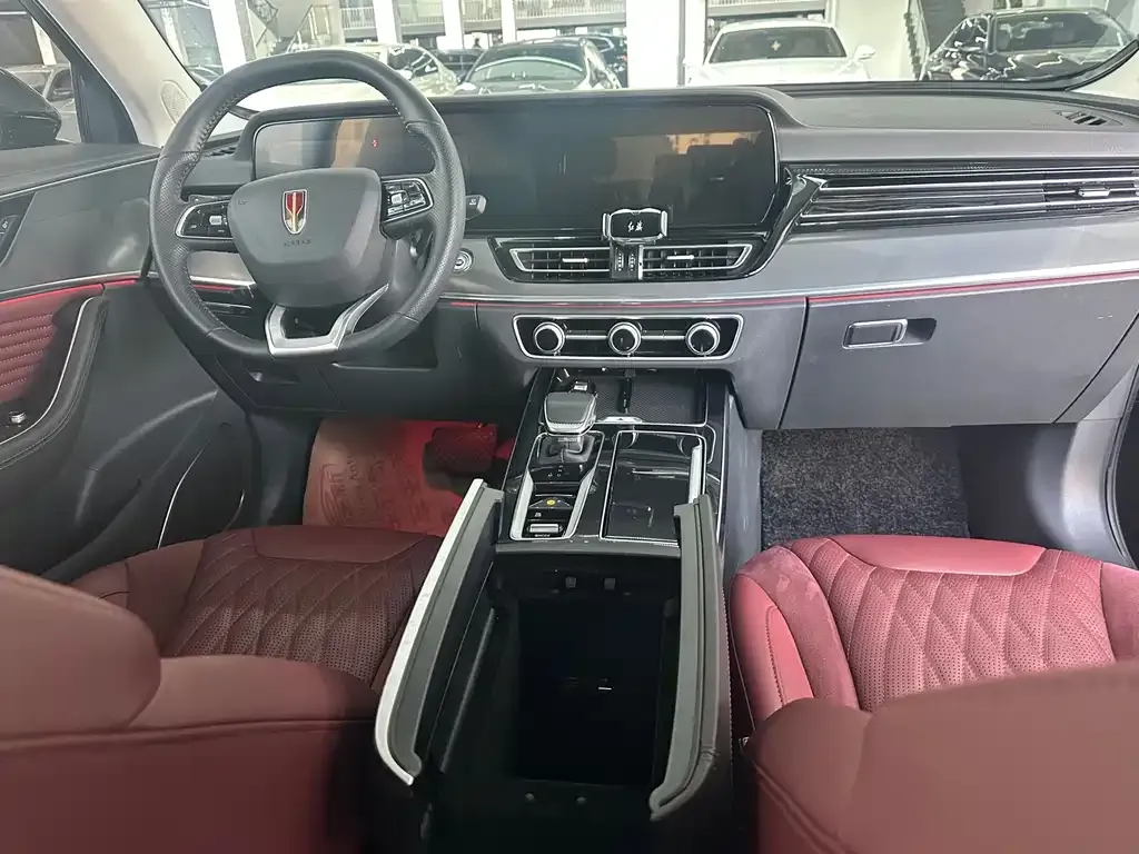 Hongqi HS5 2024 из CN, фото 2