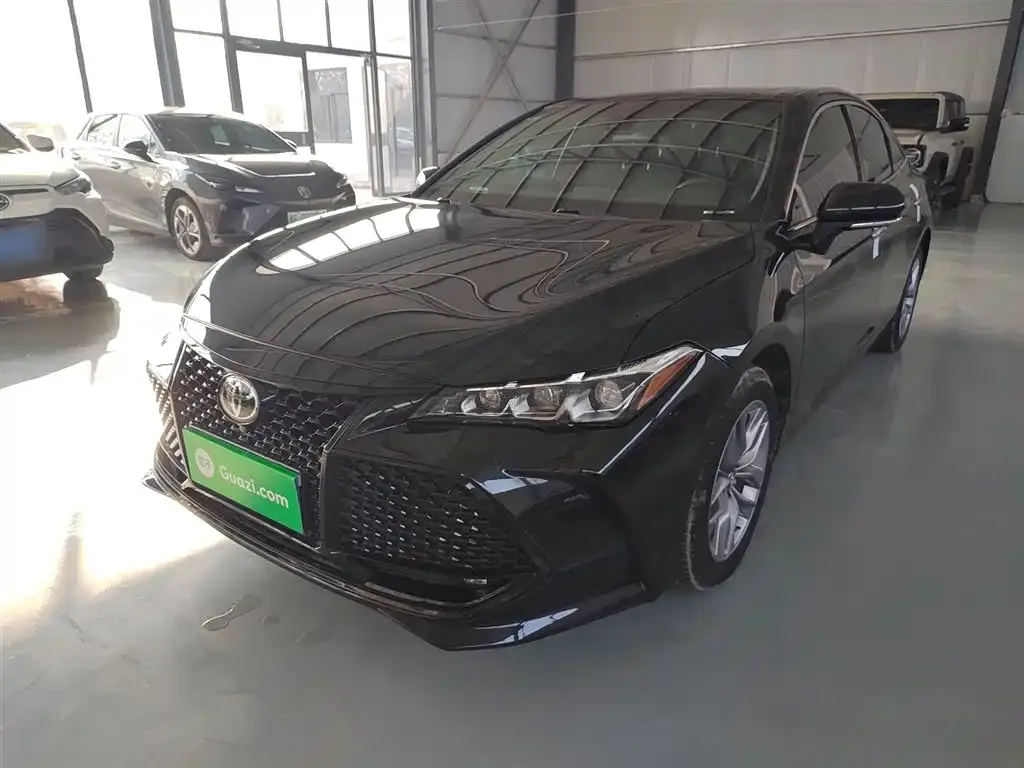 Toyota Avalon 2021 из CN, фото 1