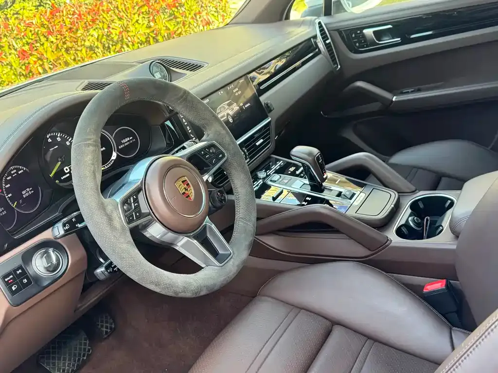 Porsche Cayenne Hybrid 2022 из CN, фото 8