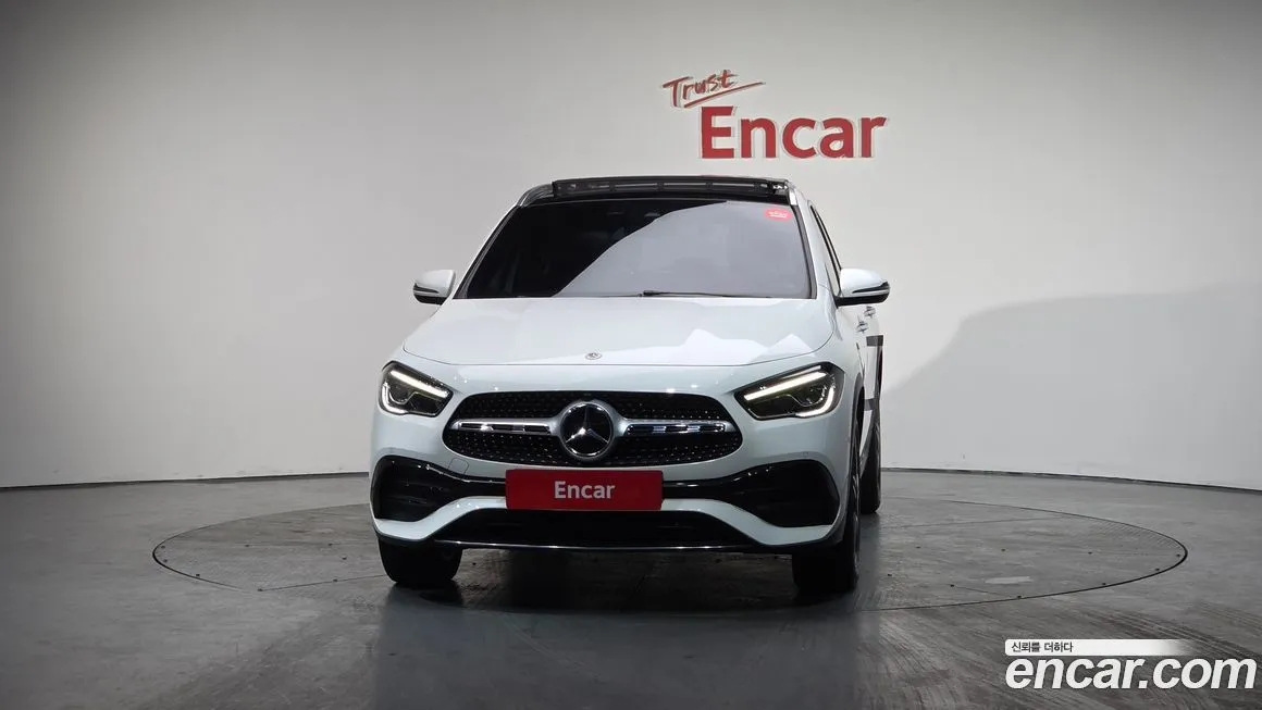 Mercedes-Benz GLA-Class — фото 7