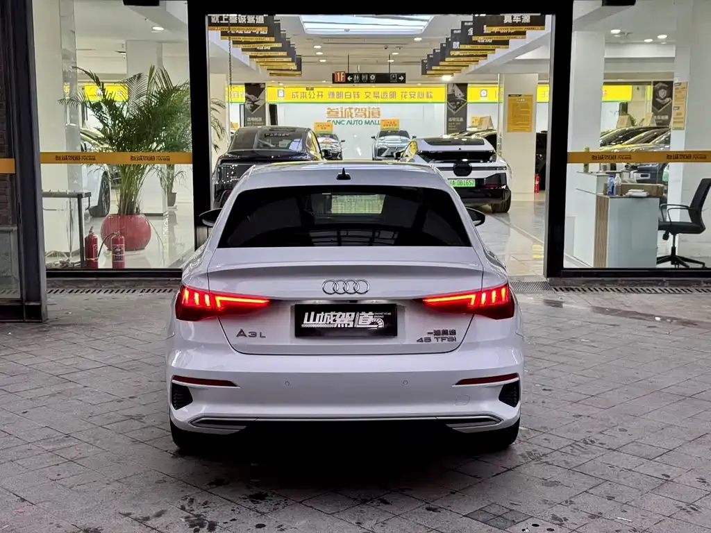 Audi A3 2021 из CN, фото 3