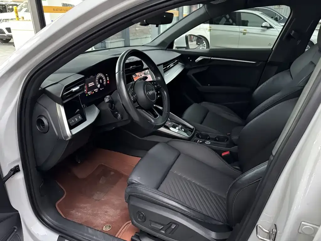 Audi A3 2021 из CN, фото 7