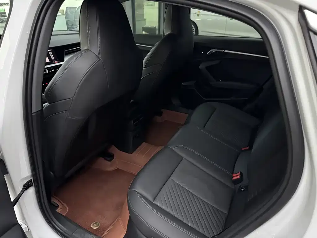 Audi A3 2021 из CN, фото 5