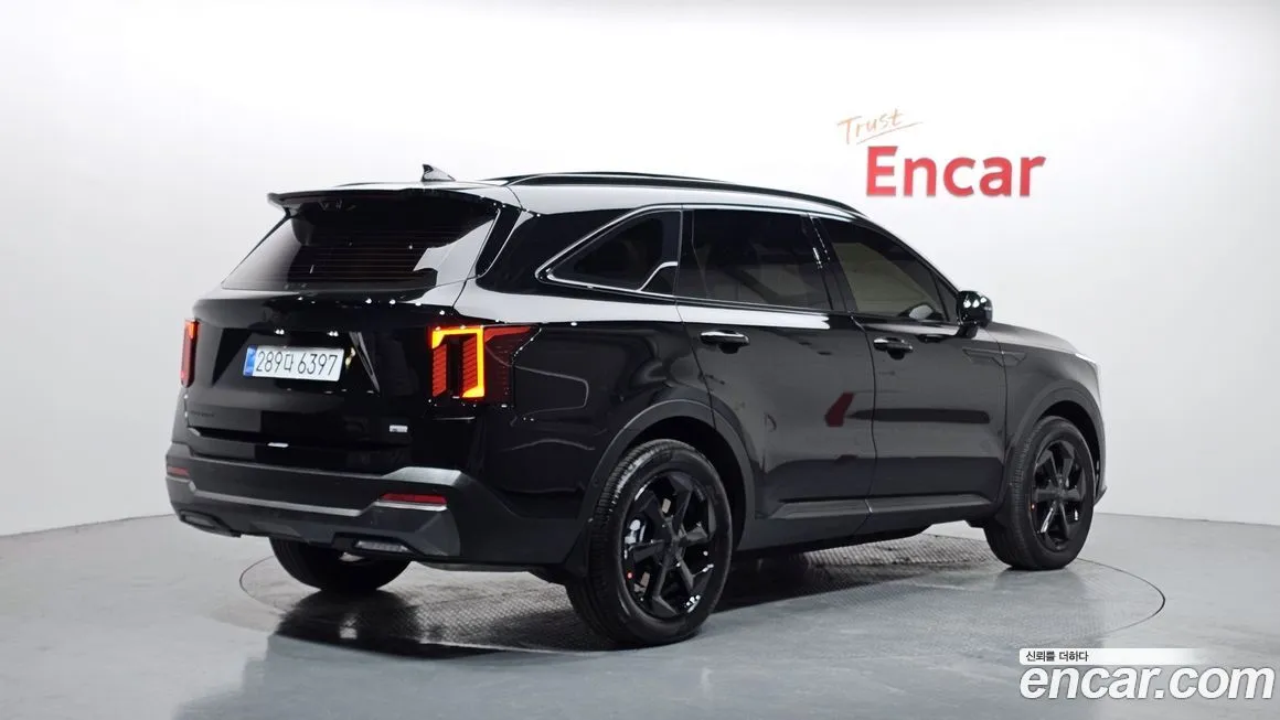 Kia Sorento — фото 4
