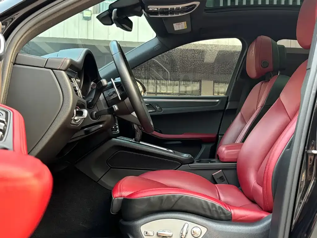 Porsche Macan 2022 из CN, фото 9