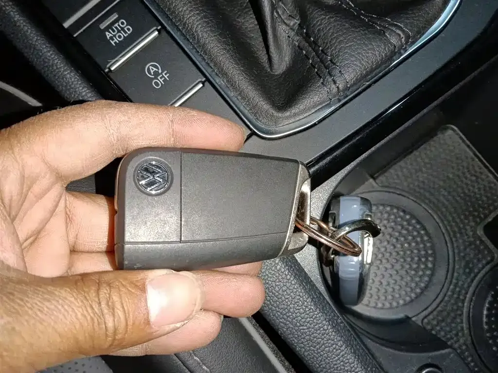 Volkswagen Sagitar 2023 из CN, фото 9