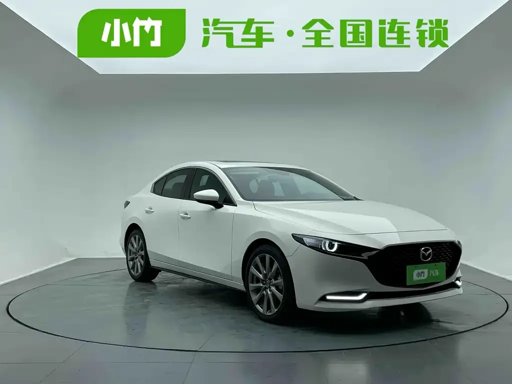 Mazda 3 Axela 2022 из CN, фото 3