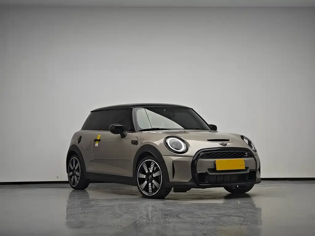 MINI Cooper (3-door) 2023 из CN, фото 5