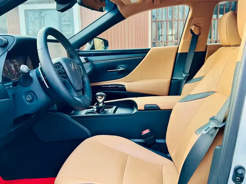 Lexus ES 2024 из CN, фото 8