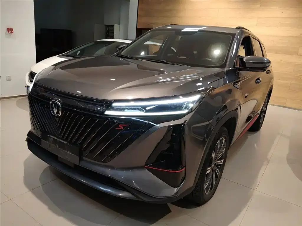 Changan CS75PLUS — фото 1