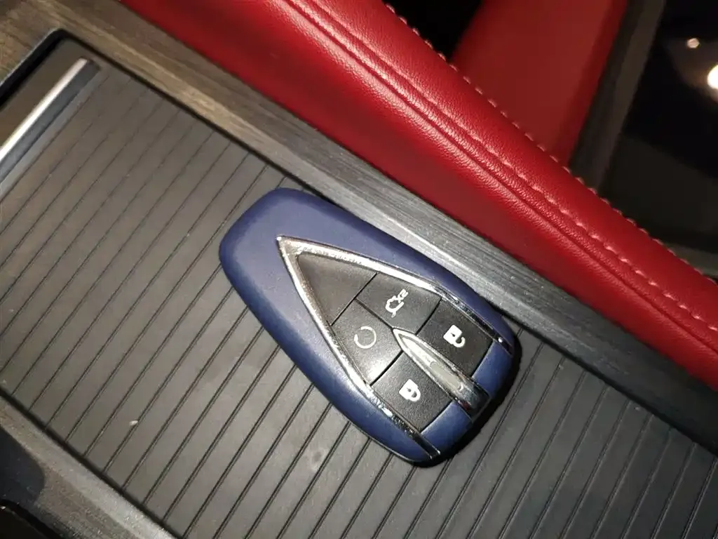 Changan CS75PLUS — фото 4