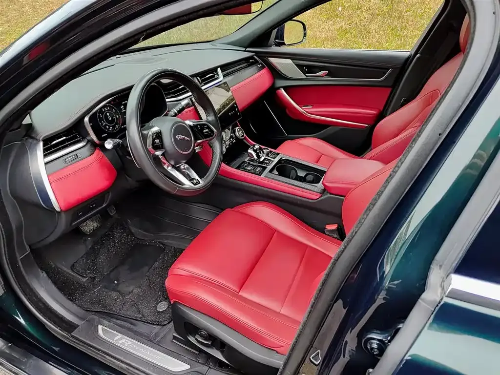 Jaguar XFL 2022 из CN, фото 10
