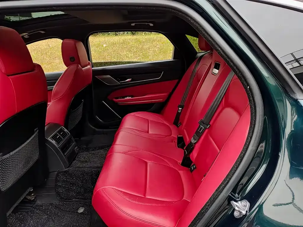 Jaguar XFL 2022 из CN, фото 4