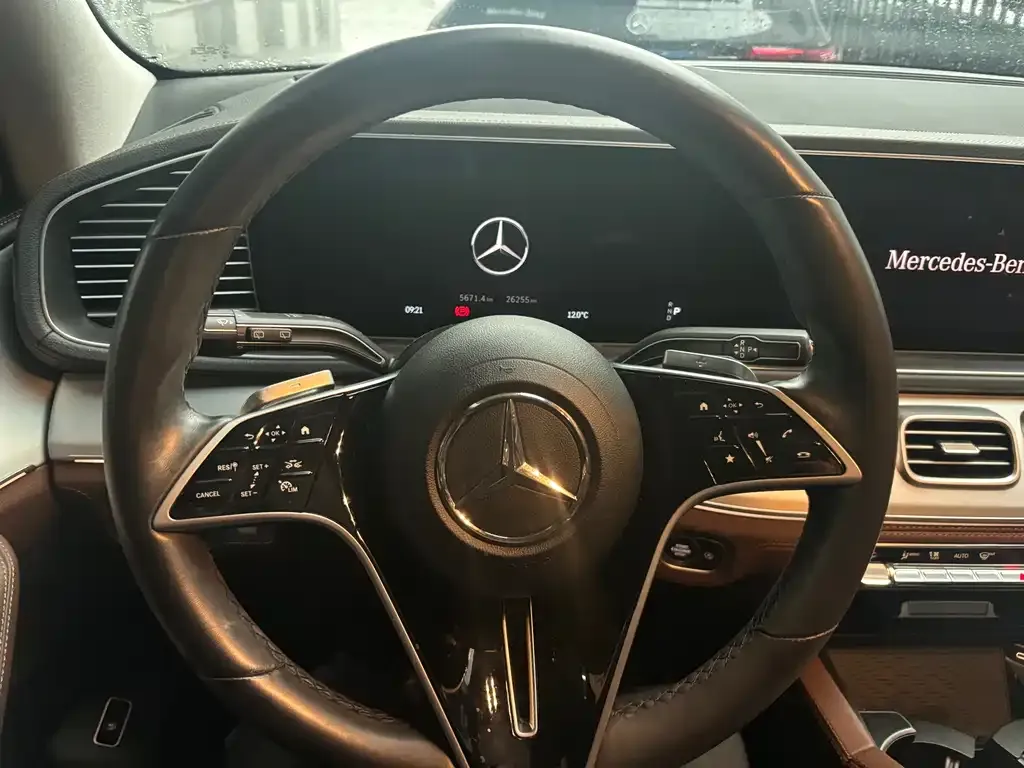 Mercedes-Benz GLE 2023 из CN, фото 2