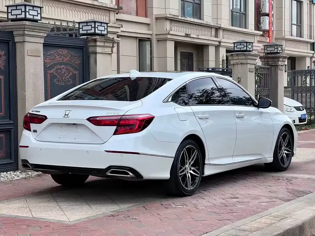 Honda Inspire 2023 из CN, фото 6