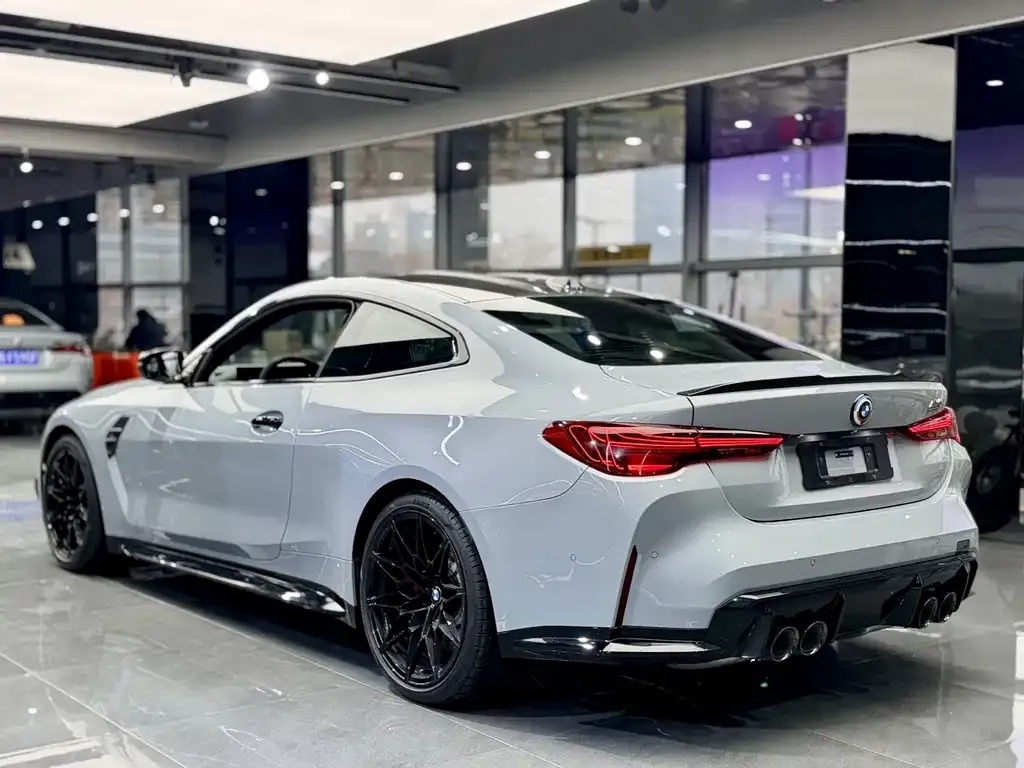 BMW M4 2025 из CN, фото 10