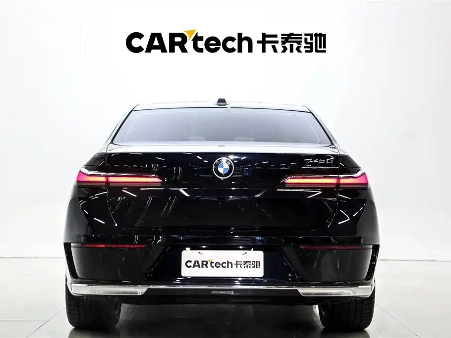 BMW 7 Series 2025 из CN, фото 2