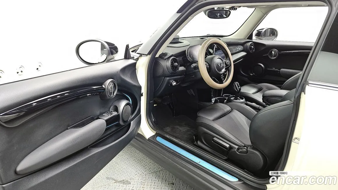 Mini Cooper 2021 из KR, фото 10