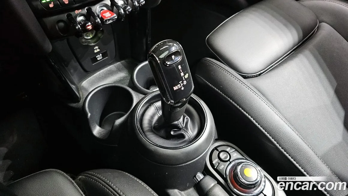 Mini Cooper 2021 из KR, фото 9