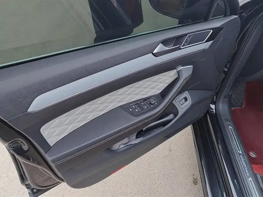 Volkswagen Magotan 2023 из CN, фото 5