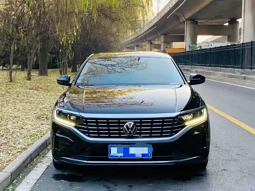 Volkswagen Passat 2022 из CN, фото 4