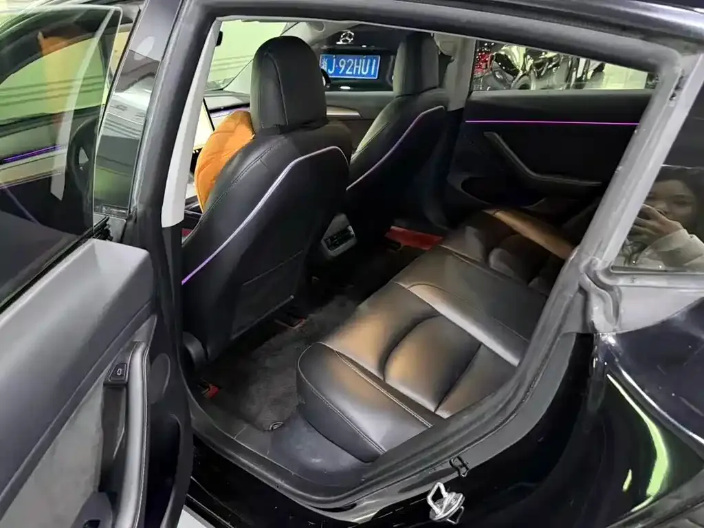 Tesla Model 3 2022 из CN, фото 5