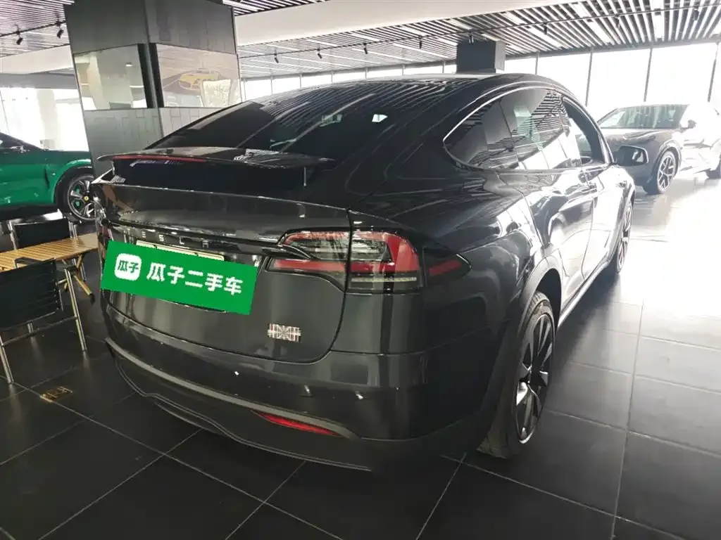 Tesla Model X 2023 из CN, фото 9