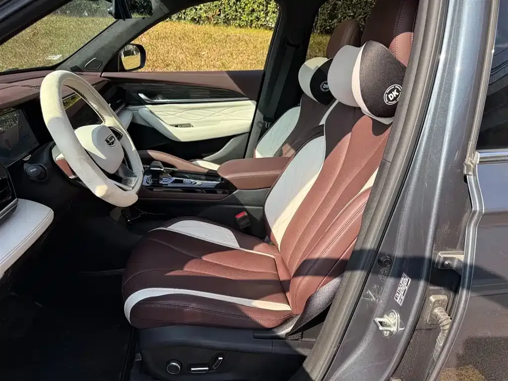 Geely Xingyue L 2024 из CN, фото 2