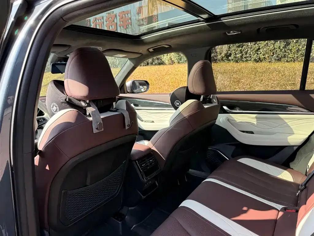 Geely Xingyue L 2024 из CN, фото 3