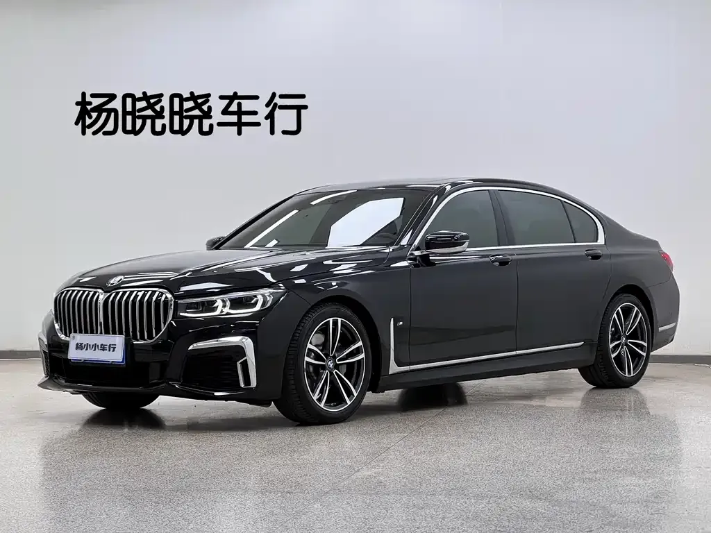 BMW 7 Series 2022 из CN, фото 1