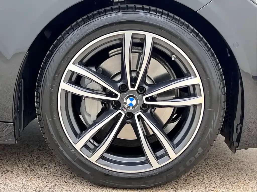 BMW 7 Series 2022 из CN, фото 5