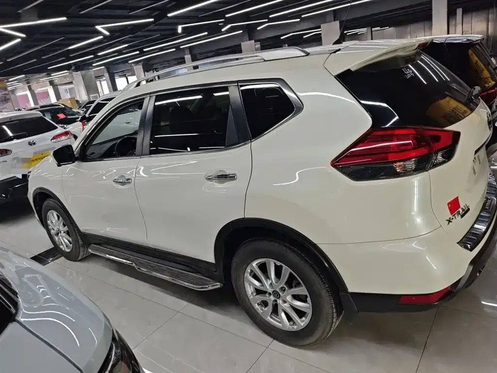 Nissan X-Trail 2023 из CN, фото 5