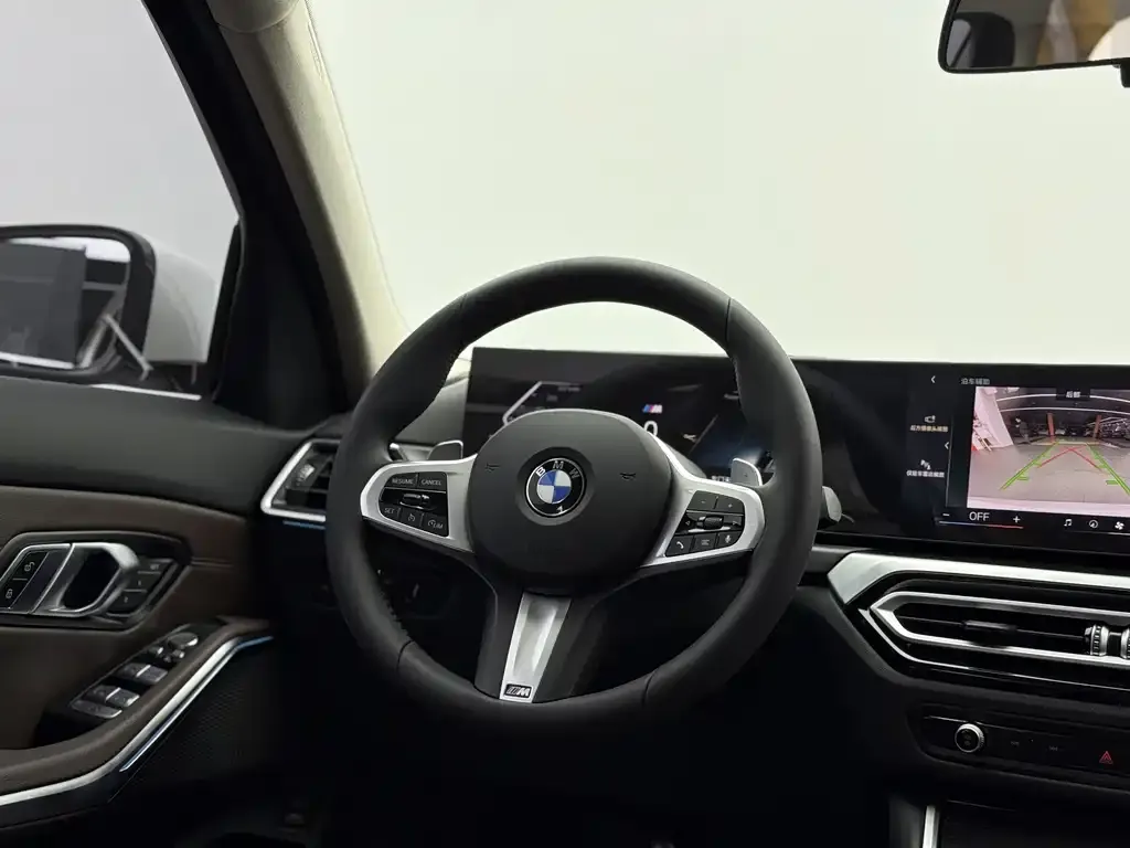BMW 3 Series 2024 из CN, фото 10